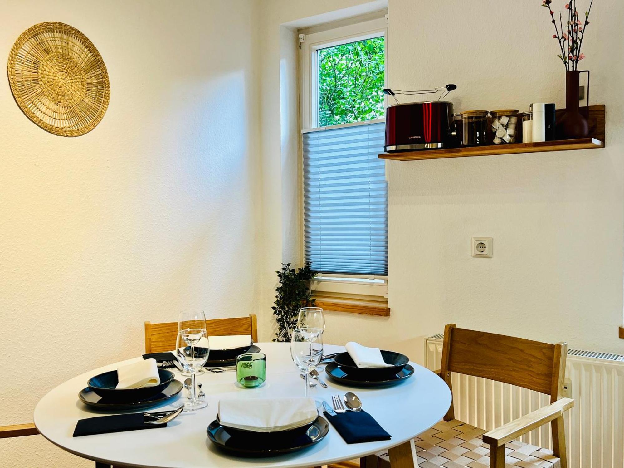 Aycatcherhomes - Top Lage I 4 Personen I Zentral I Altstadt Marburg I Naehe Fluss Lahn I Boutique Apartment Pera المظهر الخارجي الصورة