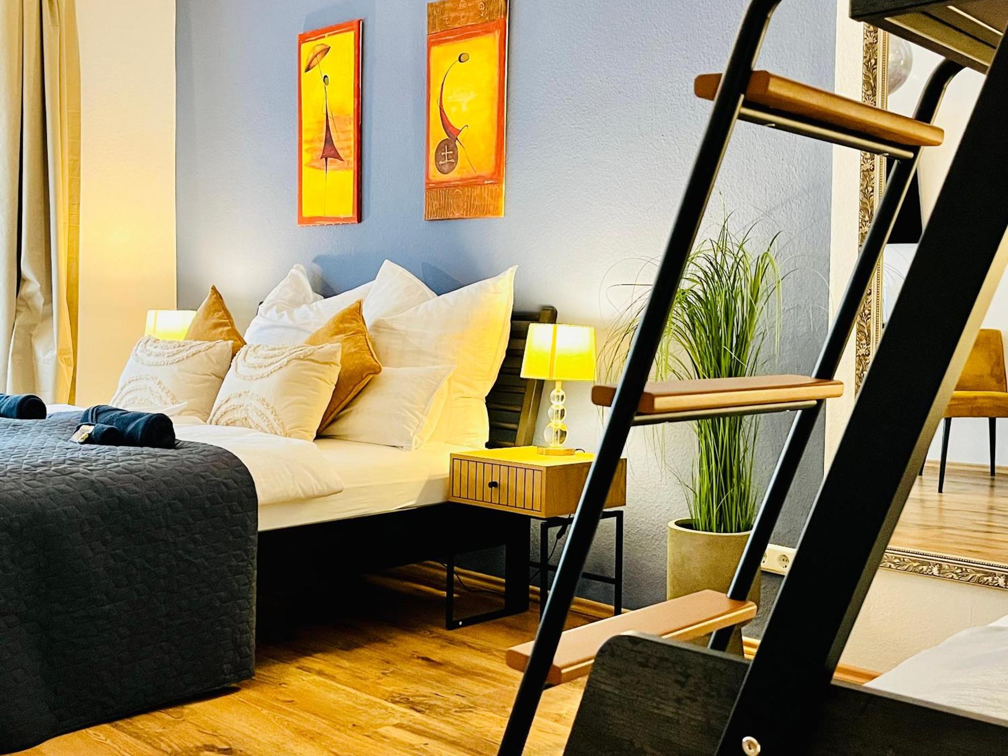 Aycatcherhomes - Top Lage I 4 Personen I Zentral I Altstadt Marburg I Naehe Fluss Lahn I Boutique Apartment Pera المظهر الخارجي الصورة